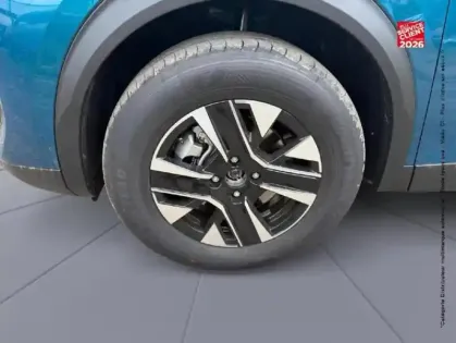 Photo 9 Peugeot 2008  1.2 Hybrid 110ch Edition e-DCS6