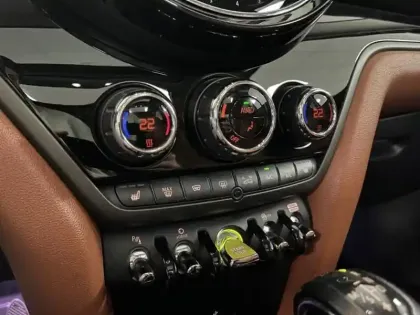 Photo 12 Mini Countryman  Cooper SE 125ch + 95ch Edition Premium Plus ALL4 BVA6