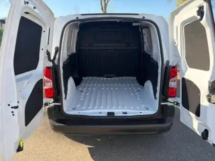 Photo 8 Opel Combo  Cargo M 650kg BlueHDi 130ch S&S