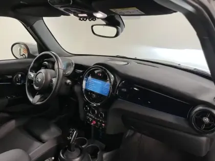 Photo 14 Mini Mini Gén. III (F55) Ph3 Edition Premium 5