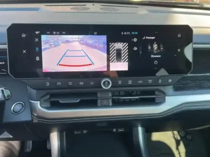 Photo 11 Jeep Compass  1.2 Turbo T3 145ch e-Hybrid First Edition BVR6