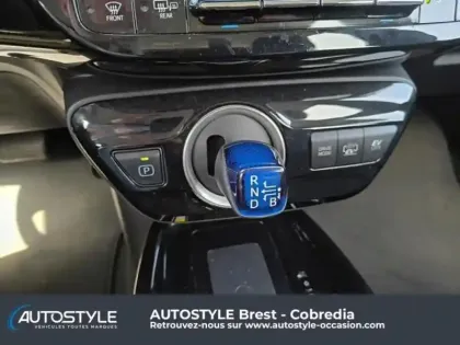 Photo 12 Toyota Prius Gén. IV Ph2 Dynamic Pack Premium 5