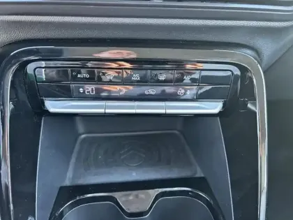 Photo 12 Citroën C3  Turbo 100 ch Manuelle Max