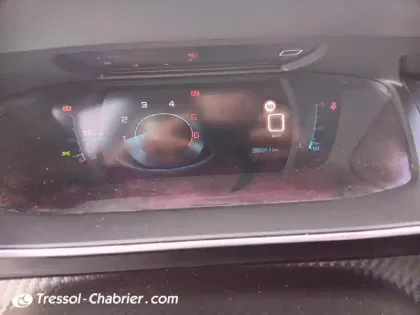 Photo 12 Peugeot 2008 Gén. II Ph1 Allure 5