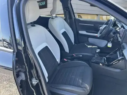 Photo 8 Citroën C3  Turbo 100 ch Manuelle Max