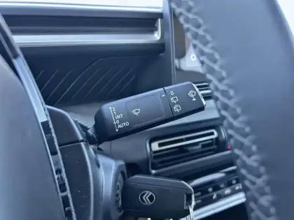 Photo 17 Citroën C3  Turbo 100 ch Manuelle Max