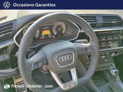 Photo 11 Audi Q3 Gén. II Ph1 S line 5