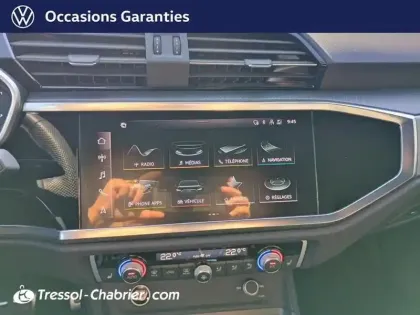 Photo 10 Audi Q3 Gén. II Ph1 S line 5