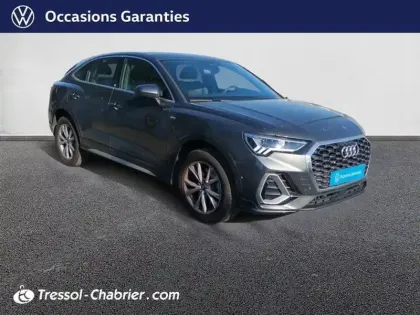 Photo 28 Audi Q3 Gén. II Ph1 S line 5