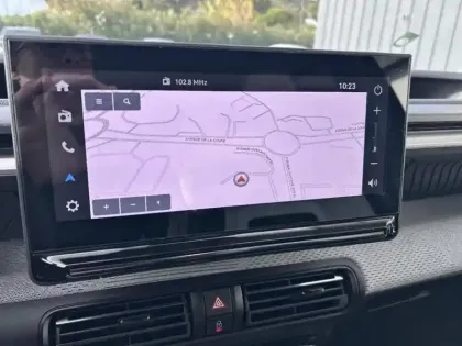 Photo 10 Citroën C3 Gén. IV Ph1 MAX 5