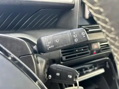 Photo 17 Citroën C3 Gén. IV Ph1 MAX 5