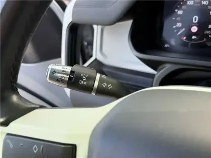 Photo 21 Land rover Defender Gén. III Ph1 First Edition 5