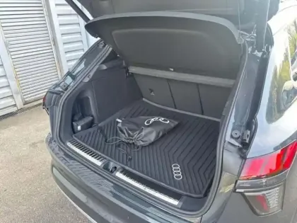 Photo 6 Audi Q3 E HYBRID 272 CH S tronic 6