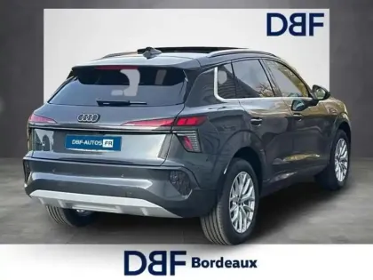 Photo 8 Audi Q3 E HYBRID 272 CH S tronic 6