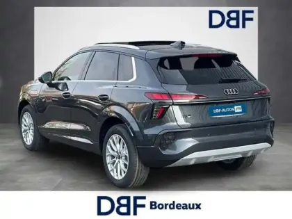 Photo 11 Audi Q3 E HYBRID 272 CH S tronic 6