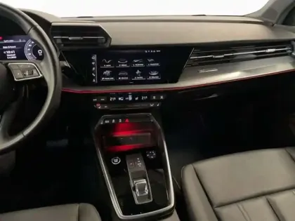 Photo 9 Audi A3 35 TFSI Mild Hybrid 150 S tronic 7 Design Luxe