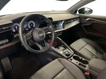 Photo 8 Audi A3 35 TFSI Mild Hybrid 150 S tronic 7 Design Luxe