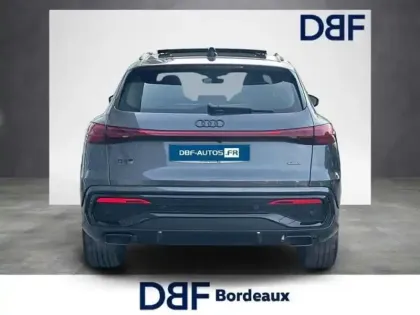 Photo 7 Audi Q5 SUV E HYBRID QUATTRO 299 CH S tronic