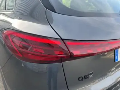 Photo 14 Audi Q5 SUV E HYBRID QUATTRO 299 CH S tronic