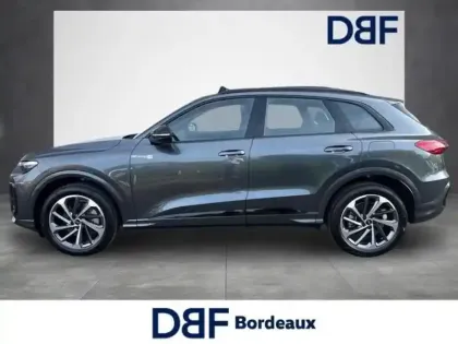 Photo 12 Audi Q5 SUV E HYBRID QUATTRO 299 CH S tronic