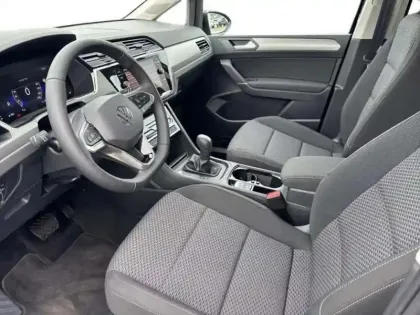 Photo 8 Volkswagen Touran Gén. III Ph1 NG Life Plus 5