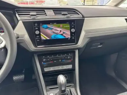 Photo 9 Volkswagen Touran Gén. III Ph1 NG Life Plus 5