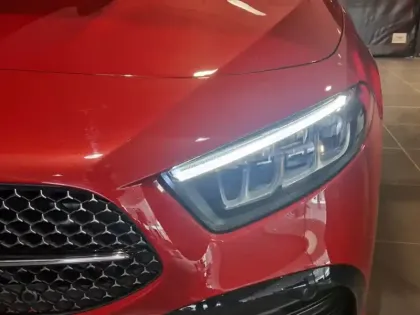 Photo 11 Mercedes Classe A 200 d AMG Line