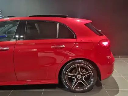 Photo 13 Mercedes Classe A 200 d AMG Line