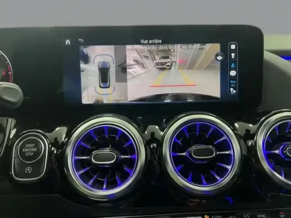 Photo 15 Mercedes Classe B 200 d AMG Line