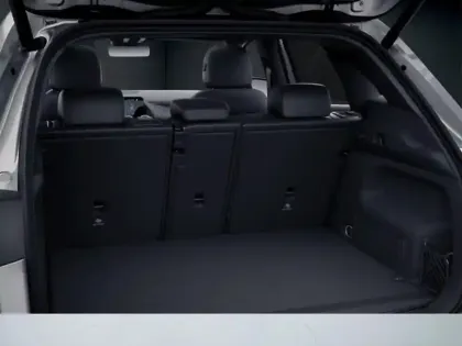 Photo 8 Mercedes GLA 200 AMG Line