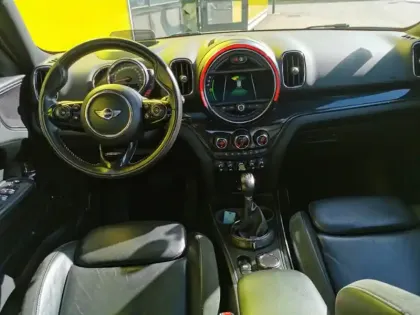 Photo 8 Mini Countryman Cooper SE ALL4 Chili 1.5 224 c