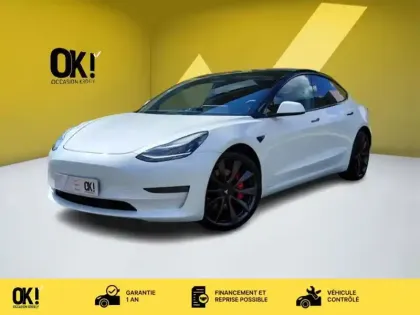 Photo Tesla Model 3 Performance