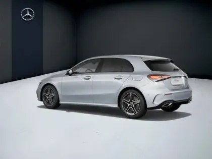 Photo 25 Mercedes Classe A 250 e Hybrid EQ AMG Line