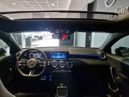 Photo 41 Mercedes Classe A 250 e Hybrid EQ AMG Line