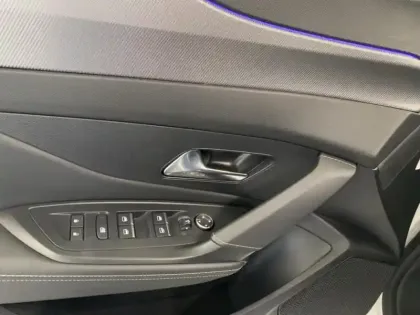 Photo 14 Peugeot 308 Gén. III Ph1 GT 5