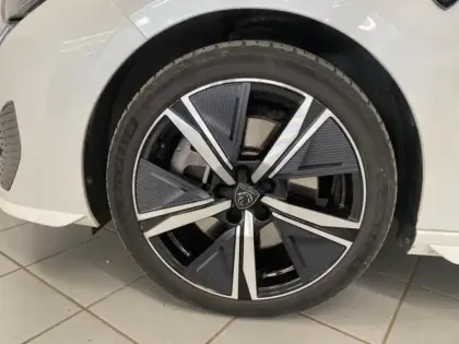 Photo 8 Peugeot 308 Gén. III Ph1 GT 5