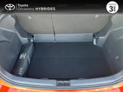 Photo 9 Toyota Yaris Gén. IV Ph1 Première 5