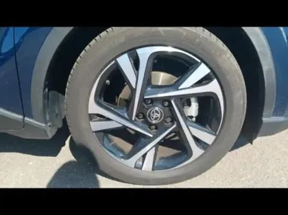 Photo 13 Toyota C-HR  1.8 Hybride 122ch Design E-CVT