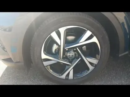 Photo 14 Toyota C-HR  1.8 Hybride 122ch Design E-CVT