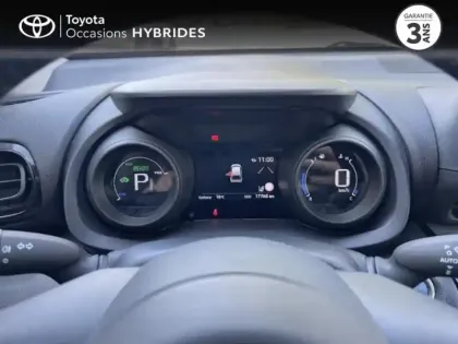 Photo 13 Toyota Yaris Gén. I Ph1 Dynamic 5