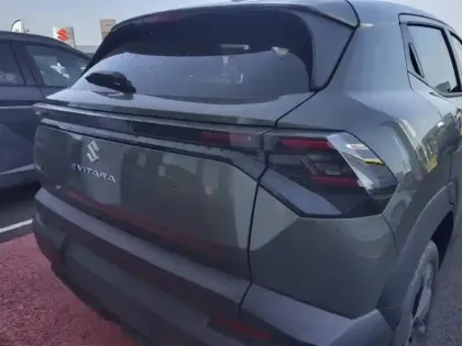 Photo 11 Suzuki Vitara Gén. III Ph1 Style 5