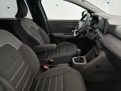 Photo 13 Dacia Jogger  1.0 ECO-G 100ch Expression 5 places -24