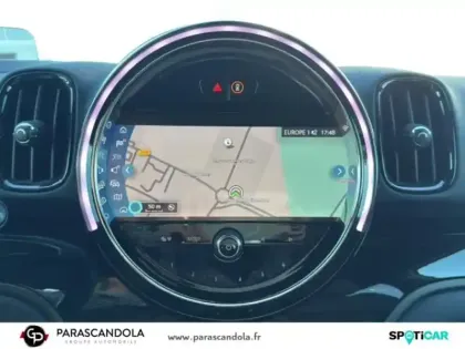 Photo 12 Mini Countryman Gén. II (F60) Ph2 Essential 5