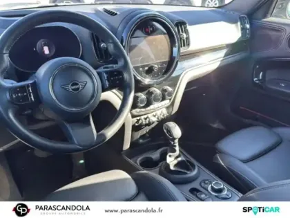 Photo 7 Mini Countryman Gén. II (F60) Ph2 Essential 5