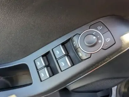 Photo 12 Ford Puma  1.0 Flexifuel 125ch S&S mHEV ST-Line X