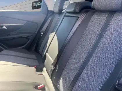 Photo 9 Peugeot 3008 Gén. II Ph1 Allure 5