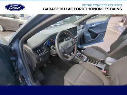 Photo 8 Ford Focus  1.0 Flexifuel mHEV 125ch ST-Line Design