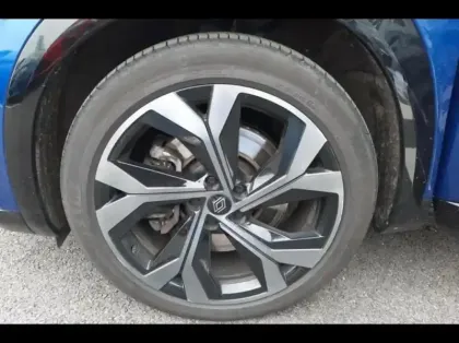 Photo 11 Renault Austral  1.2 E-Tech full hybrid 200ch Iconic esprit Alpine- 24