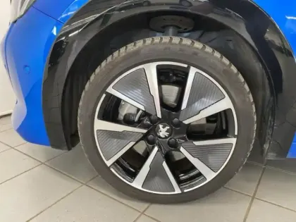 Photo 8 Peugeot 208 Gén. II Ph1 NG GT Pack 5