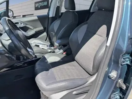 Photo 8 Peugeot 2008 Gén. I Ph2 Allure 5